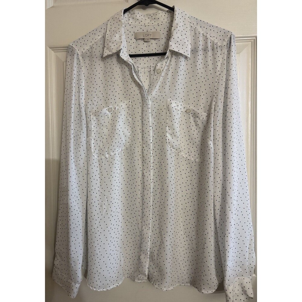 Ann Taylor LOFT Woman’s White Blouse w Black Polka Dots Medium